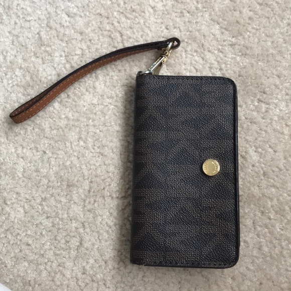 Michael Kors purse with matching wallet - Picture 2 of 8